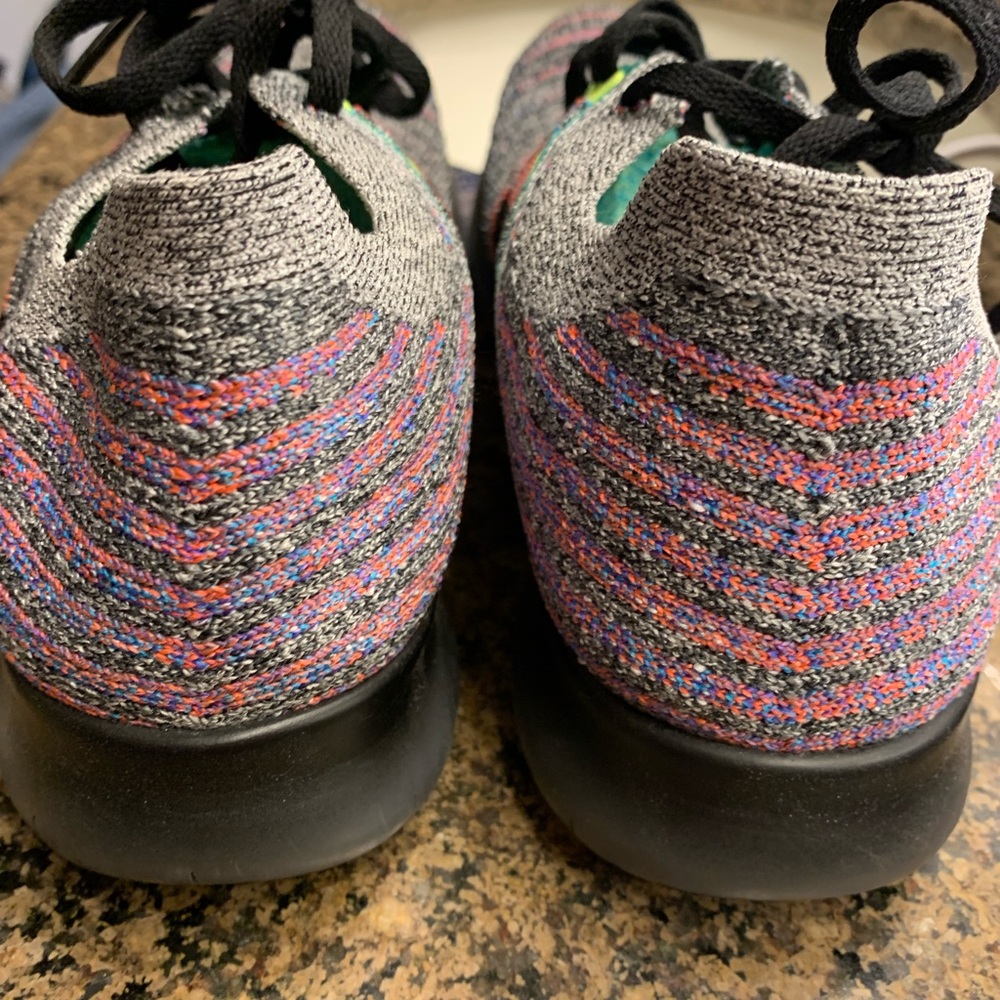 NIKE FREE RN FLYKNIT